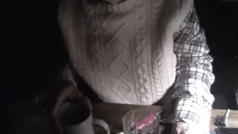 Snapshot of memberjames chatting on 18, 3, 2026 I am usually high and horny...lol online show from 18, 3, 2026