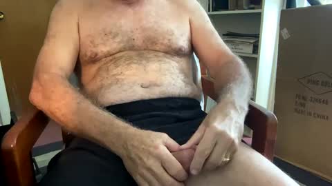 Mimis man online show from 8, 2, 2025