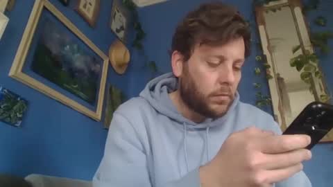 memo20cm online show from 25, 2, 2025