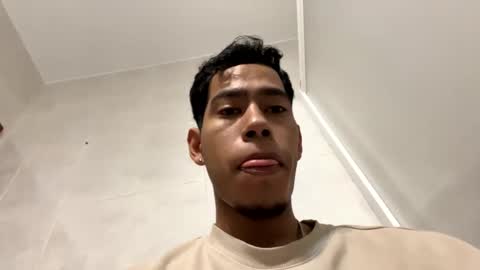 memolesta13 online show from 29, 1, 2025