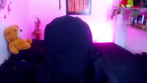 Snapshot of menfismuller1 chatting on 9, 10, 2025 menfismuller online show from 9, 10, 2025
