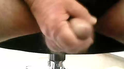 Snapshot of menwith64 chatting on 27, 10, 2025 menwith64 online show from 27, 10, 2025