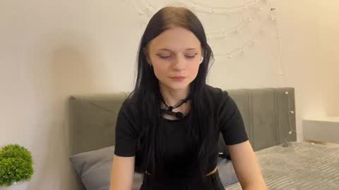 meow3cha online show from 14, 4, 2026