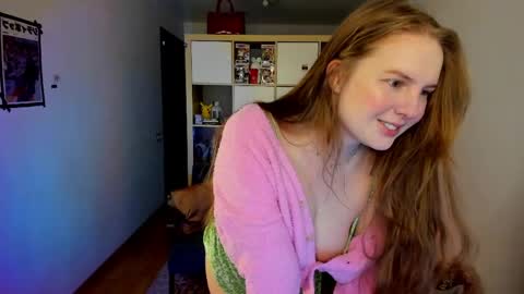 Flora  Next stream November 17th at 6  GMT online show from 23, 4, 2026