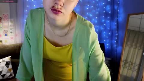 meow_mellie online show from 15, 9, 2025