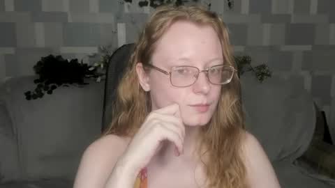 Snapshot of meowcr chatting on 4, 5, 2026 meowcr online show from 4, 5, 2026