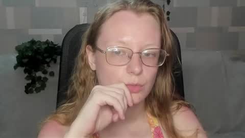 Snapshot of meowcr chatting on 26, 5, 2026 meowcr online show from 26, 5, 2026