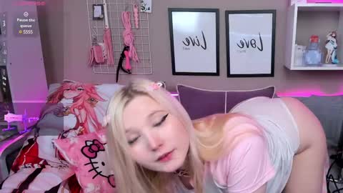 MeowkaKitty online show from 18, 2, 2025