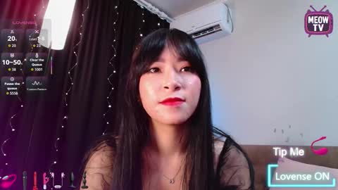 Snapshot of meowkami chatting on 12, 9, 2025 meowkami online show from 12, 9, 2025