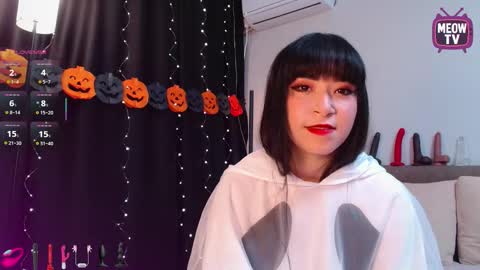 Snapshot of meowkami chatting on 30, 10, 2025 meowkami online show from 30, 10, 2025