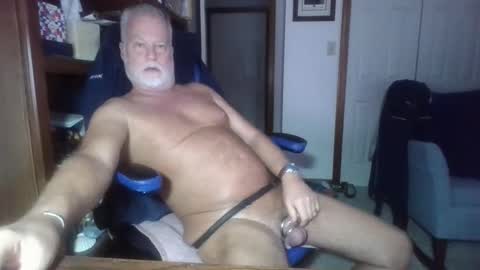 Snapshot of mer17013 chatting on 9, 3, 2026 mer17013 online show from 9, 3, 2026