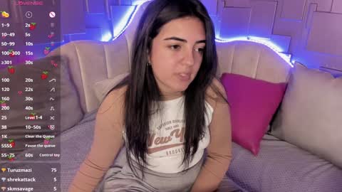    online show from 1, 1, 2025
