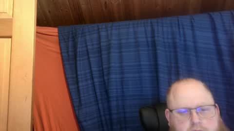 Snapshot of merastin chatting on 10, 4, 2026 Corvus online show from 10, 4, 2026
