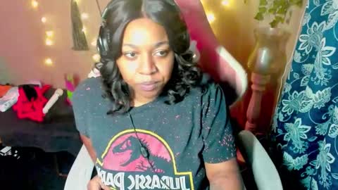 Mercedes Redd online show from 22, 4, 2026