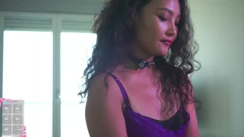 Snapshot of mercedesss_8 chatting on 3, 6, 2026 Next show on 03 Dec online show from 3, 6, 2026