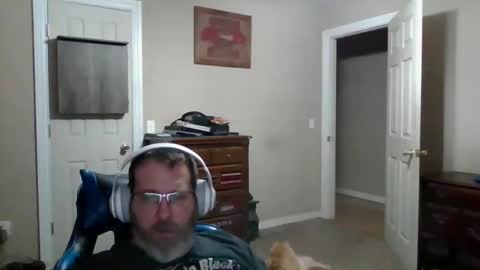Snapshot of mercer1977 chatting on 3, 4, 2026 mercer1977 online show from 3, 4, 2026