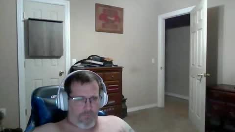 Snapshot of mercer1977 chatting on 30, 4, 2026 mercer1977 online show from 30, 4, 2026