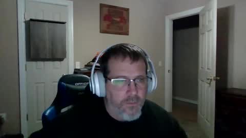 Snapshot of mercer1977 chatting on 2, 5, 2026 mercer1977 online show from 2, 5, 2026