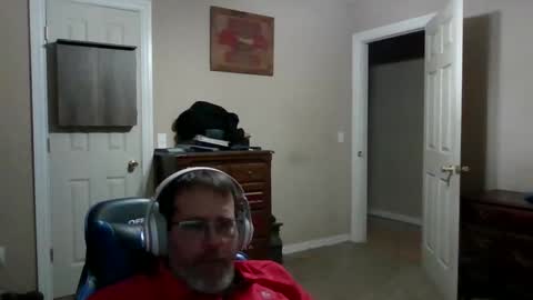 Snapshot of mercer1977 chatting on 8, 5, 2026 mercer1977 online show from 8, 5, 2026