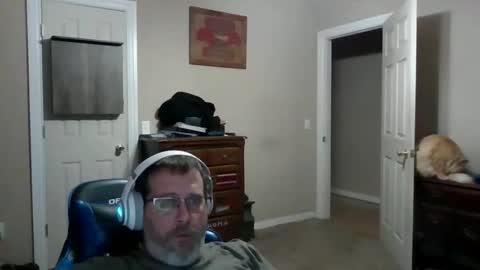Snapshot of mercer1977 chatting on 10, 5, 2026 mercer1977 online show from 10, 5, 2026