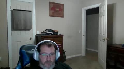 Snapshot of mercer1977 chatting on 15, 5, 2026 mercer1977 online show from 15, 5, 2026