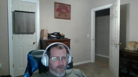 Snapshot of mercer1977 chatting on 3, 6, 2026 mercer1977 online show from 3, 6, 2026