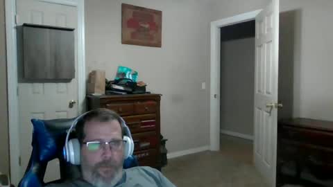 Snapshot of mercer1977 chatting on 25, 6, 2026 mercer1977 online show from 25, 6, 2026