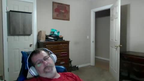 Snapshot of mercer1977 chatting on 1, 7, 2026 mercer1977 online show from 1, 7, 2026