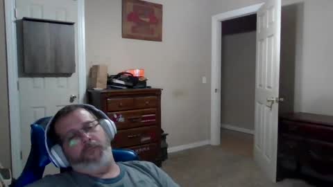 Snapshot of mercer1977 chatting on 22, 7, 2026 mercer1977 online show from 22, 7, 2026