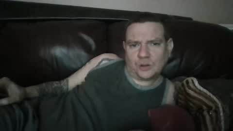 Snapshot of mercher627021 chatting on 4, 1, 2025 ezio online show from 4, 1, 2025