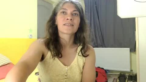 Snapshot of merciylove chatting on 20, 5, 2026 Miss Helena online show from 20, 5, 2026