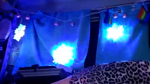 Snapshot of merelyalover chatting on 27, 1, 2025 gurlnips online show from 27, 1, 2025