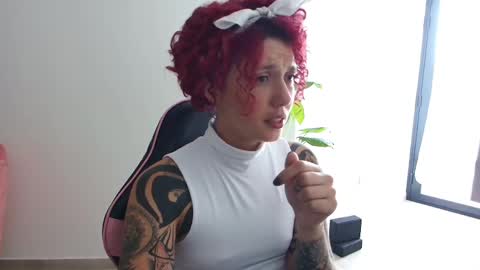 Miss Freckles online show from 15, 4, 2026