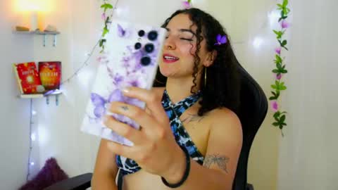 Merida Bell online show from 23, 2, 2025