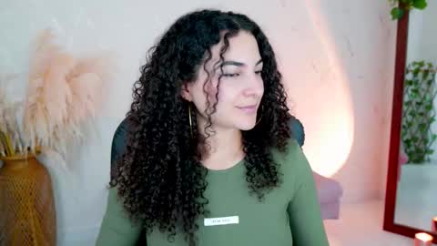 Merida Bell online show from 5, 3, 2026