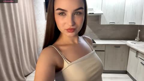 Snapshot of meridethvilca chatting on 26, 10, 2025 Rina online show from 26, 10, 2025