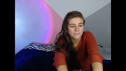 MERILY online show from 1, 12, 2025