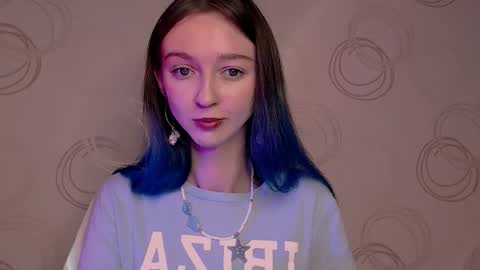 Snapshot of mermaidvibestides chatting on 23, 11, 2025 mermaidvibestides online show from 23, 11, 2025