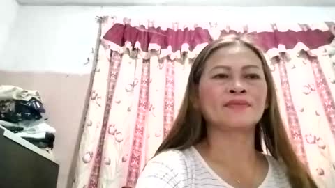 Snapshot of merry_ann123 chatting on 18, 5, 2026 merry_ann123 online show from 18, 5, 2026