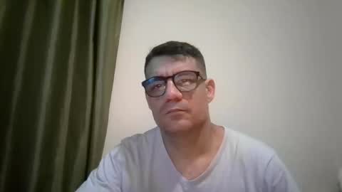 Snapshot of mersao chatting on 2, 11, 2025 Nerd Latino online show from 2, 11, 2025