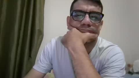 Snapshot of mersao chatting on 6, 11, 2025 Nerd Latino online show from 6, 11, 2025