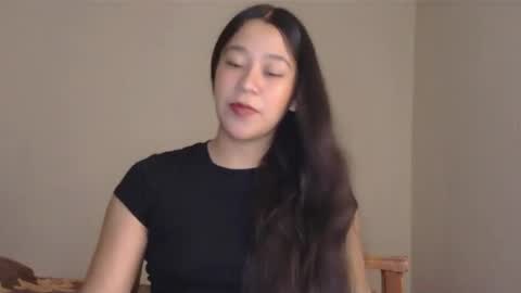 Snapshot of meryxxxo chatting on 8, 5, 2026 MeryxXxo online show from 8, 5, 2026