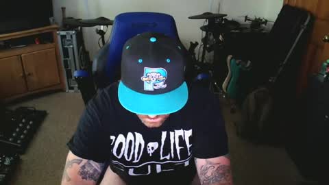 Snapshot of metalhead18787 chatting on 19, 7, 2026 metalhead18787 online show from 19, 7, 2026