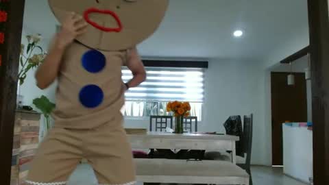 Snapshot of mexicaniito1 chatting on 30, 10, 2025 YisusMx online show from 30, 10, 2025