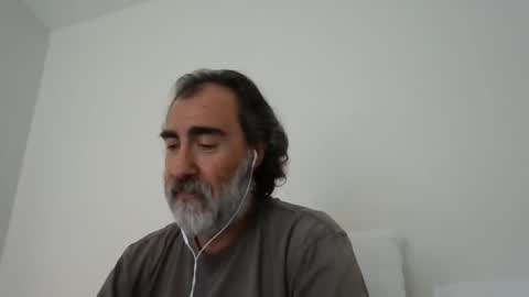 Snapshot of mfbardo1 chatting on 6, 5, 2026 DaddyBear4U online show from 6, 5, 2026