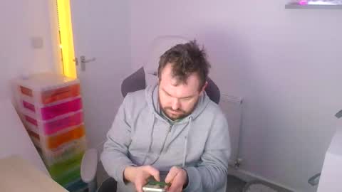 mg-of online show from 17, 12, 2025