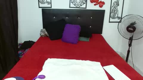 mhia1972 online show from 23, 10, 2025