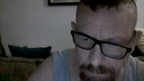 mhitch924 online show from 19, 6, 2026