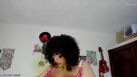 Violeta  Vi  online show from 25, 6, 2026