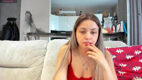 Mia online show from 23, 5, 2026